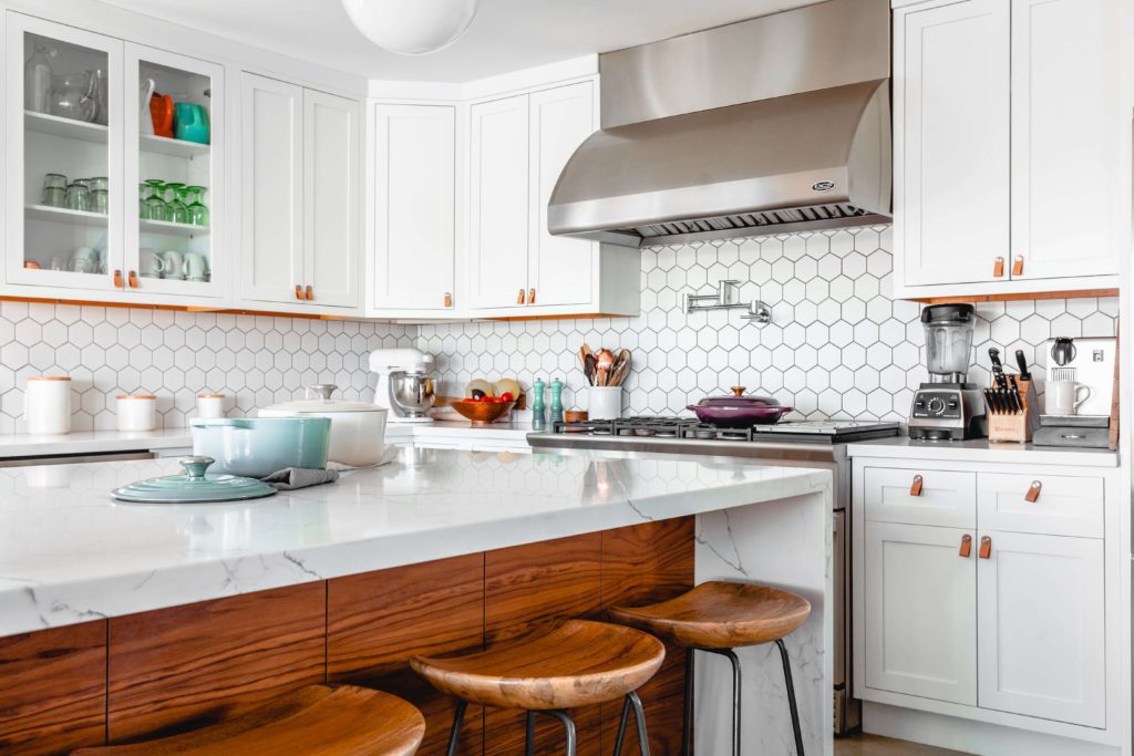 professional-organizer-in-oklahoma-city organized kitchen in oklahoma city