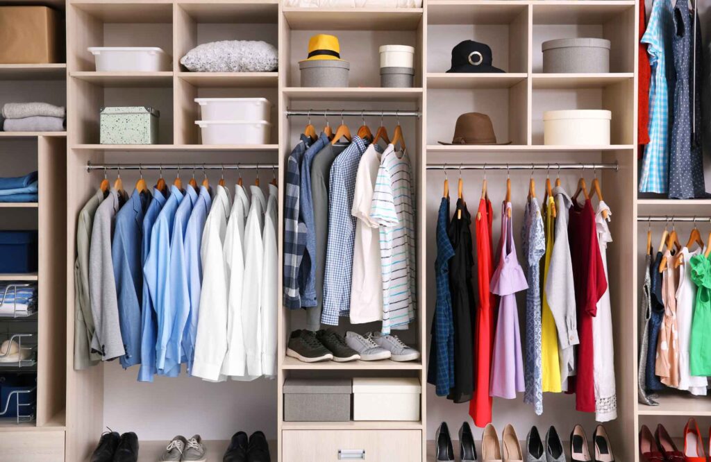 pretty-neat-an-organizational-solution-oklahoma-city-ok-5-simple-steps-to-editing-your-closet-seasonally-closet-organizaiton-decluttering