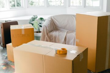 pretty-neat-an-organizational-solution-oklahoma-city-move-management-specialist-moving-boxes