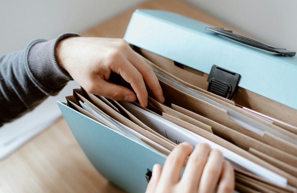 pretty-neat-an-organizational-solution-moore-ok-organization-tips-for-aging-in-place-paperwork-office-organization