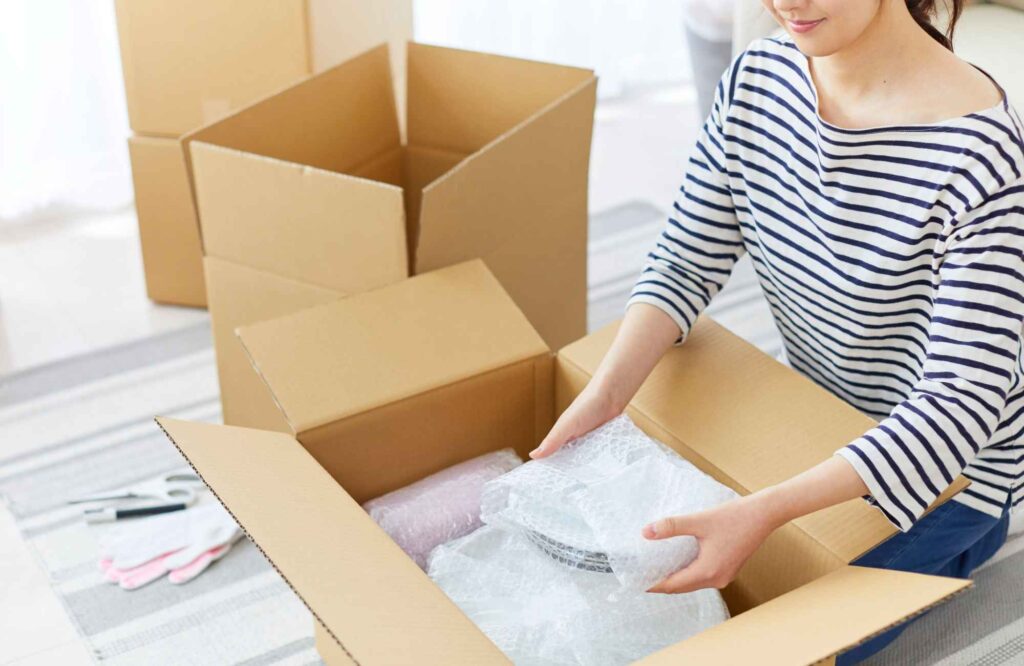 pretty-neat-an-organizational-solution-oklahoma-city-ok-navigating-loss-how-to-thoughtfully-sort-through-a-loved-ones-belongings-decluttering-move-management