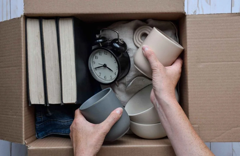 pretty-neat-an-organizational-solution-yukon-ok-navigating-loss-how-to-thoughtfully-sort-through-a-loved-ones-belongings-packing-delcuttering-move-management